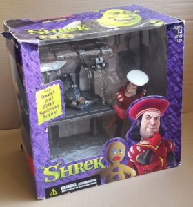 McFarlane Toys Shrek DULOC DUNGEON Figure Playset Gingerbread Man Farquaad