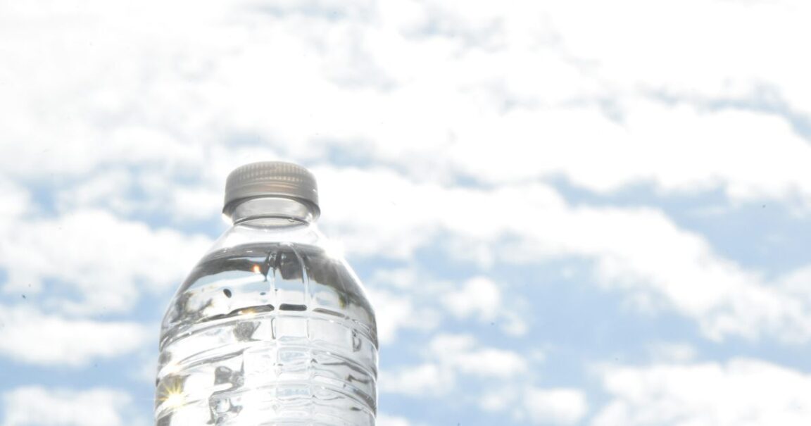 How to Choose a Designer for Custom Water Bottles: Tips for a Water Business