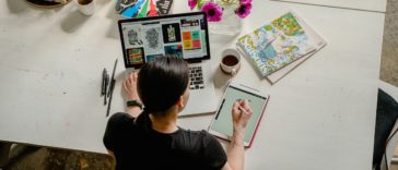 briefing a graphic designer
