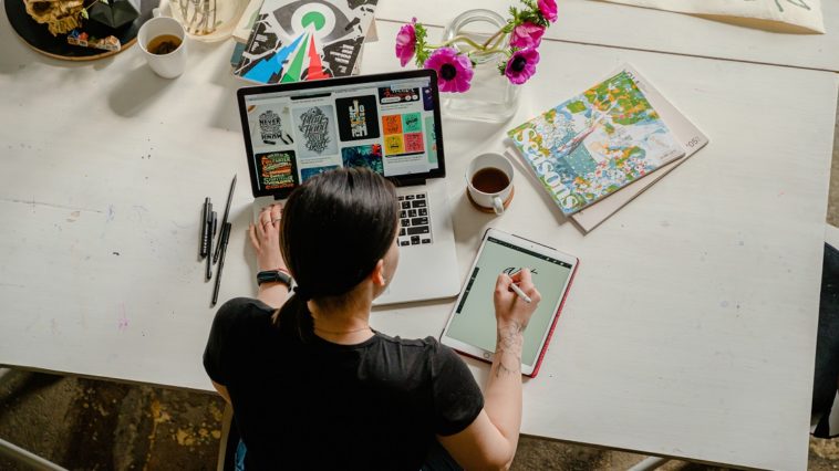 briefing a graphic designer