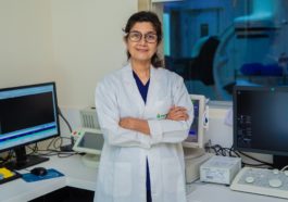 how to market laboratory services