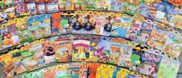 2000 Tony Hawk Box and Lot of 3 Finger Board Happy Meal Toys Unopened