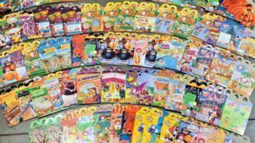 2000 Tony Hawk Box and Lot of 3 Finger Board Happy Meal Toys Unopened